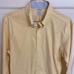 Brooks Brothers Regent Fit Yellow Shirt (Size L )